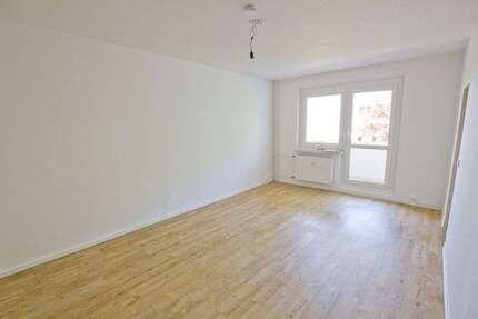 Wohnung Halle (Saale) Trotha - 1 Zimmer, 36 m&sup2;, 315&euro; | Angebot:27255521