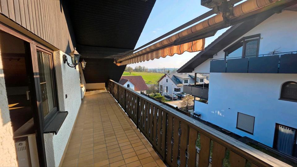 Dachgeschoßwohnung Meckesheim - 4 Zimmer, 134 m&sup2;, 1.500&euro; | Angebot:26007783