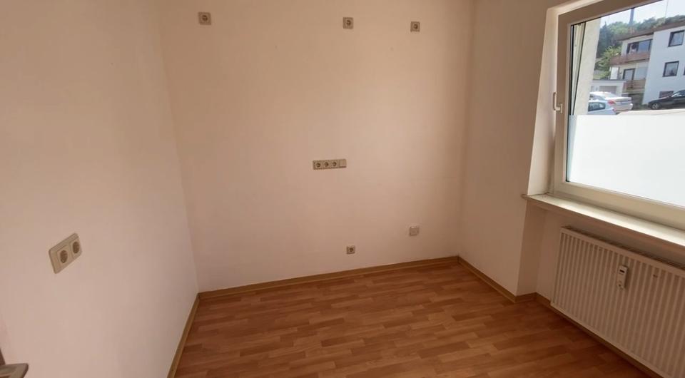 Erdgeschoßwohnung Bad Wildungen - 2 Zimmer, 57 m&sup2;, 480&euro; | Angebot:26640406