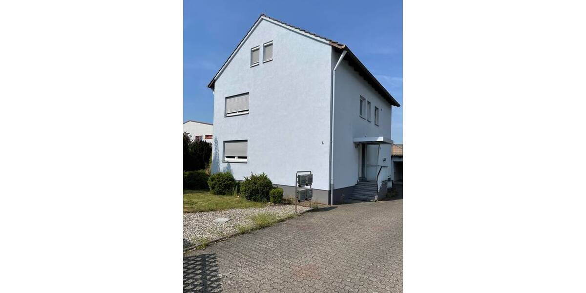 Etagenwohnung Erlangen / Eltersdorf Eltersdorf - 3 Zimmer, 73 m&sup2;, 1.075&euro; | Angebot:26161385