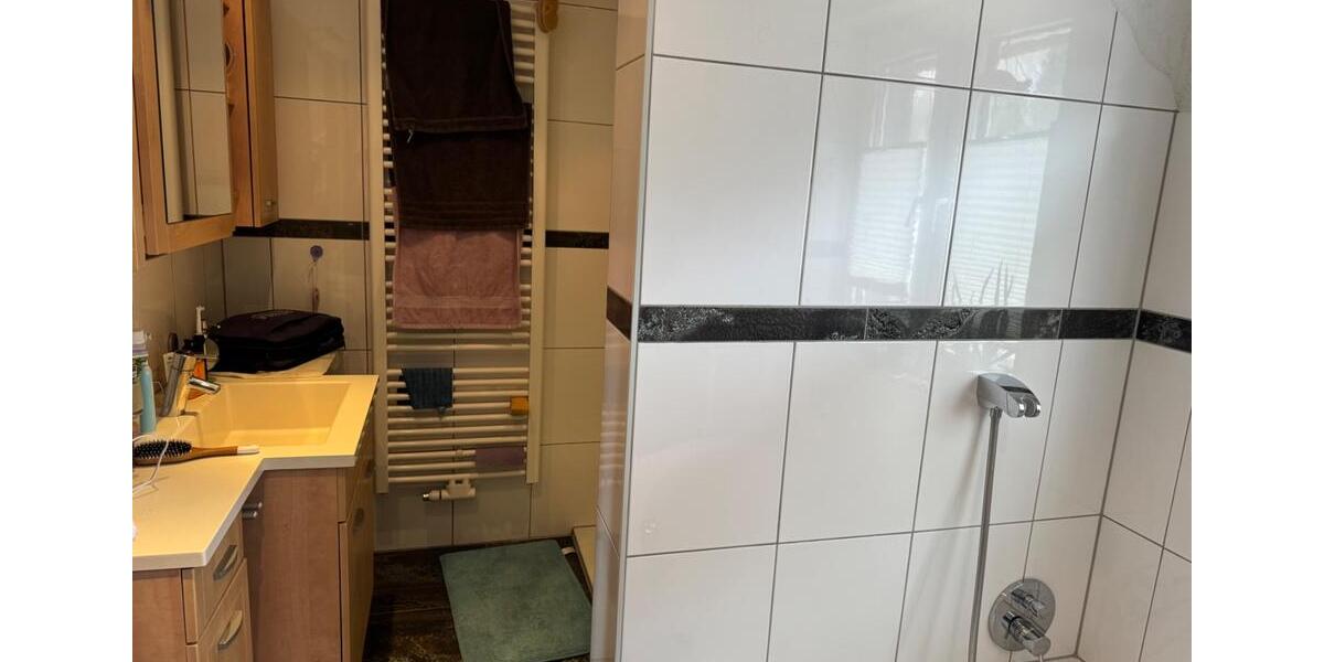 Etagenwohnung Steinbach-Hallenberg Hallenberg - 4 Zimmer, 125 m&sup2;, 870&euro; | Angebot:25823764