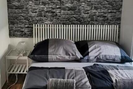 Wohnen auf Zeit Düsseldorf Stadtbezirk 9 - 15 Zimmer, 15 m&sup2;, 50&euro; | Angebot:25151768