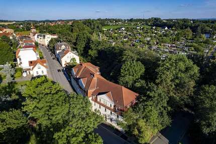 Wohnung zum Mieten in Zwickau 375 € 70.41 m²