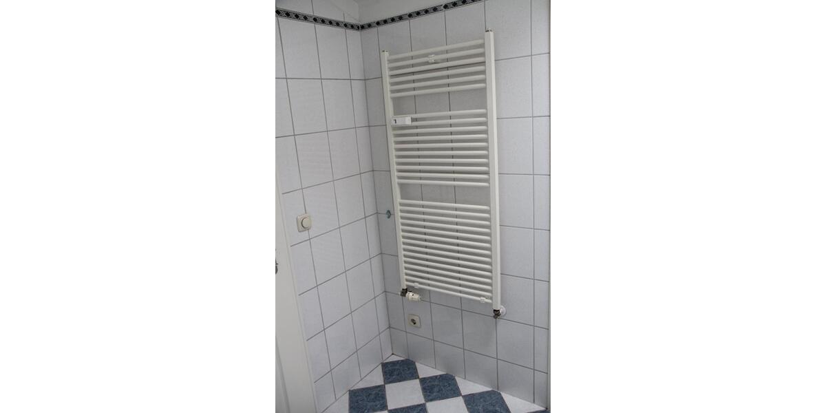 Dachgeschoßwohnung Rostock Hansaviertel - 2 Zimmer, 70 m&sup2;, 840&euro; | Angebot:26545900