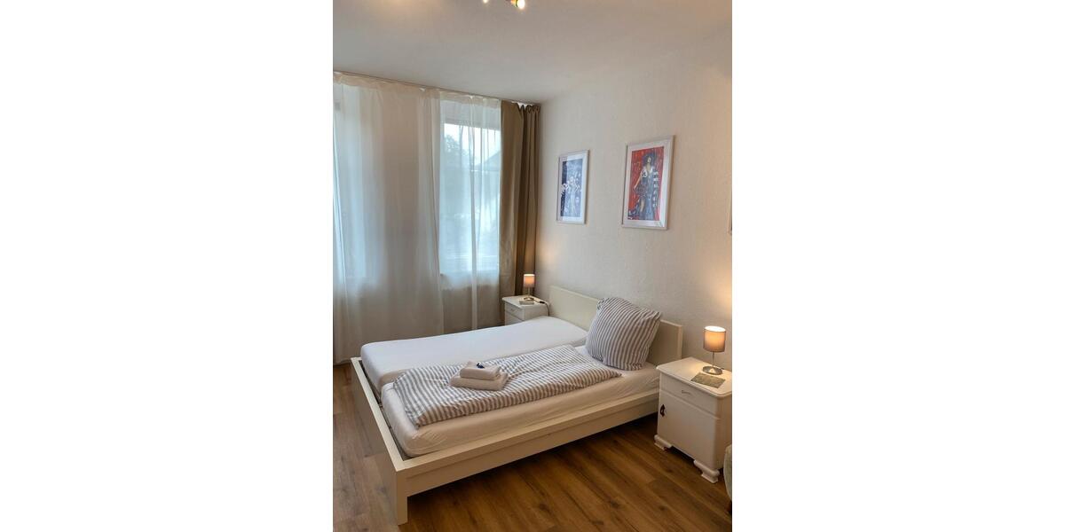 Wohnen auf Zeit Naumburg (Saale) - 2 Zimmer, 56 m&sup2;, 65&euro; | Angebot:24840271