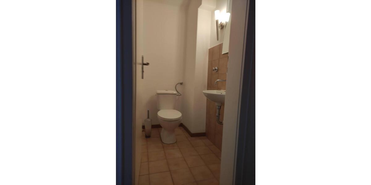 Dachgeschoßwohnung Stuttgart Stuttgart-West - 3 Zimmer, 82 m&sup2;, 1.250&euro; | Angebot:26036412