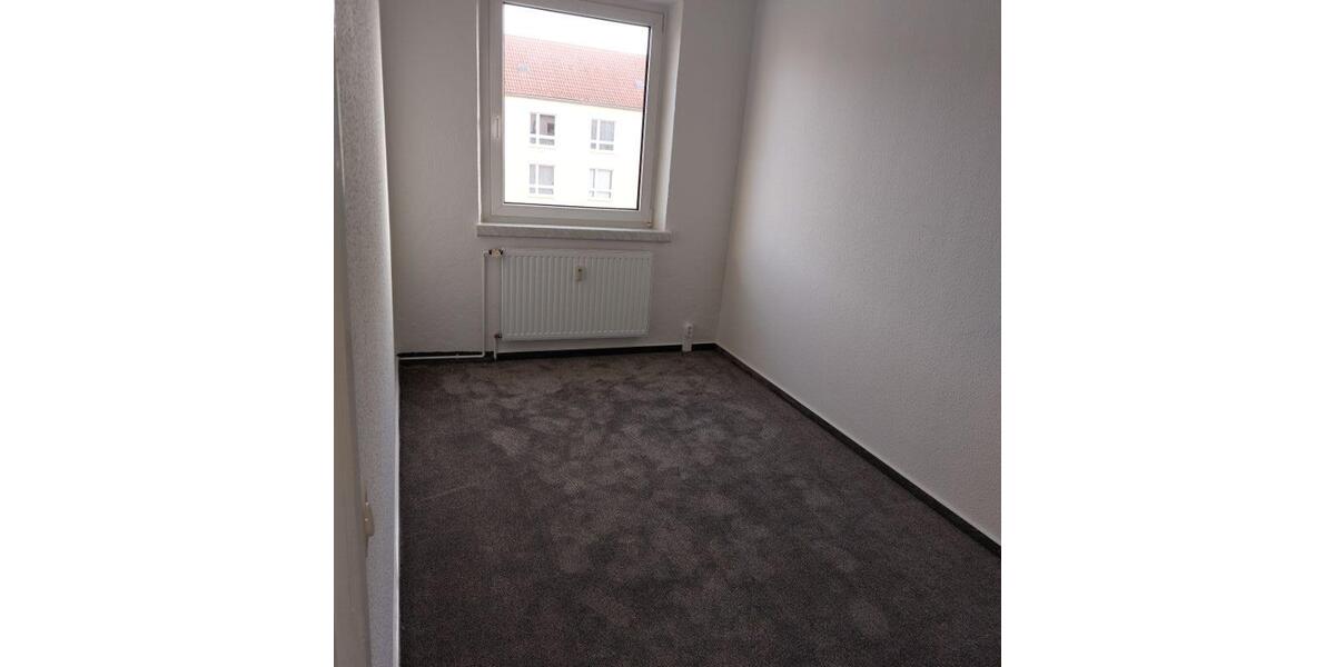 Etagenwohnung Aschersleben - 3 Zimmer, 62 m&sup2;, 312&euro; | Angebot:26107061