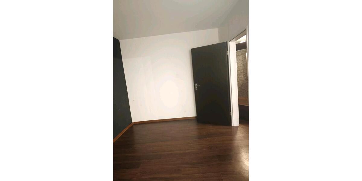 Etagenwohnung Wesseling - 2 Zimmer, 55 m&sup2;, 900&euro; | Angebot:24943773