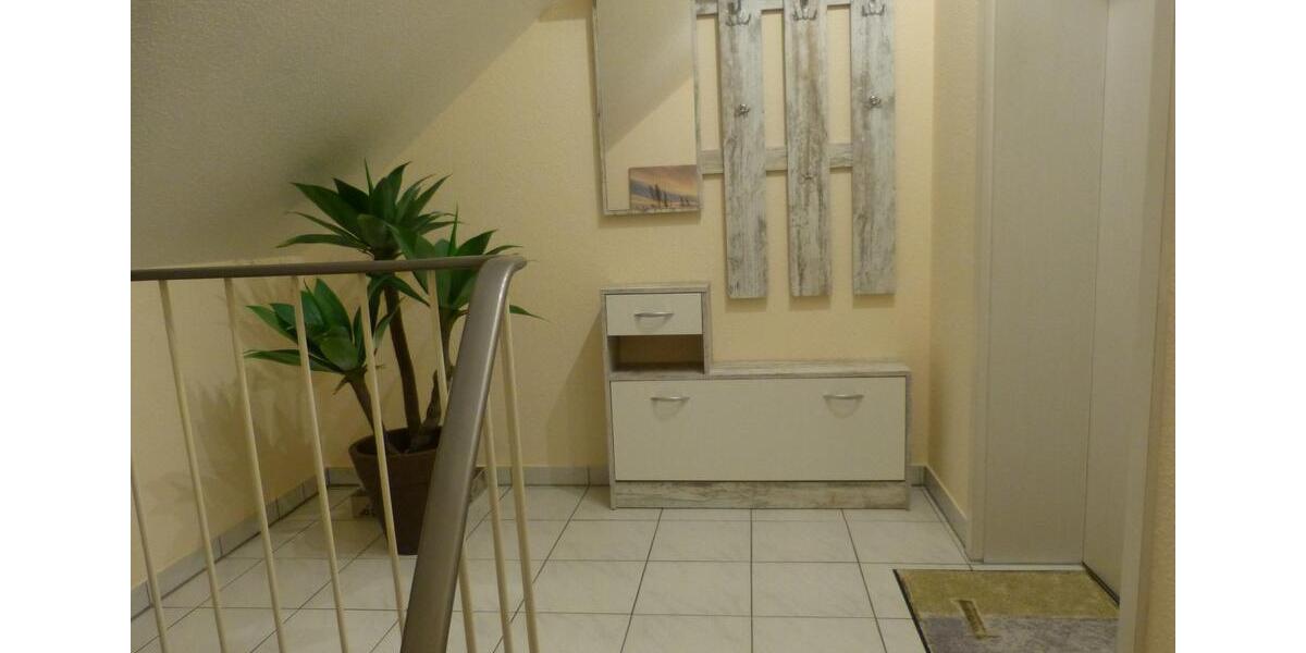 schöne helle großzügige 2 Zimmerwohnung mit großem Balkon 2 zimmer