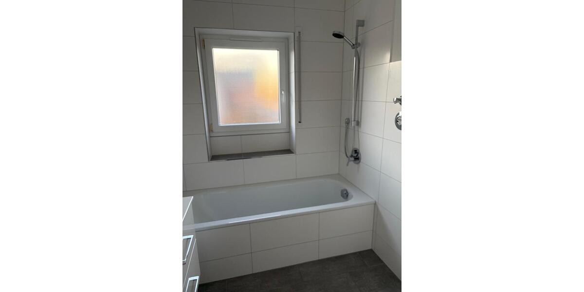 Erdgeschoßwohnung Bad Rodach - 3 Zimmer, 78 m&sup2;, 680&euro; | Angebot:25603829