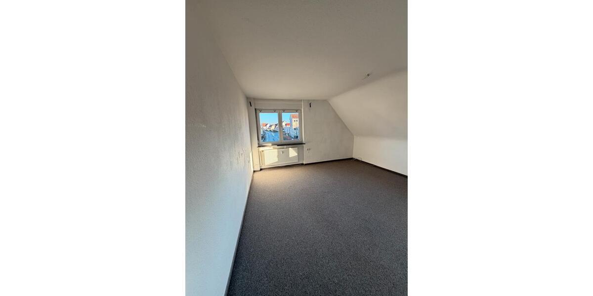 Etagenwohnung Gräfenberg - 3 Zimmer, 79 m&sup2;, 1.150&euro; | Angebot:24679899