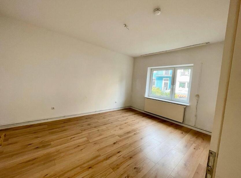 Renovierte 2,5 Zimmer Wohnung in der Neustadt-WG-geeignet