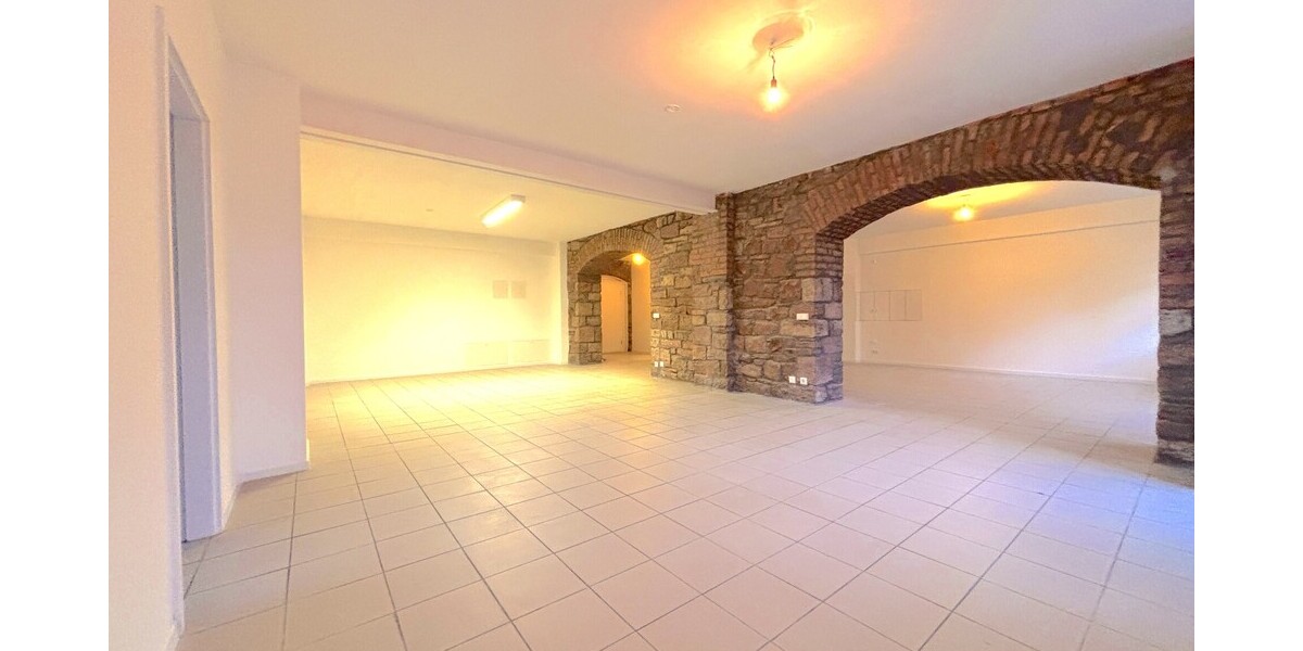 Frisch saniert: Stilvolle Wohnung mit Terrasse und Stellplatz - Etagenwohnung Muggensturm | Angebot:25907015