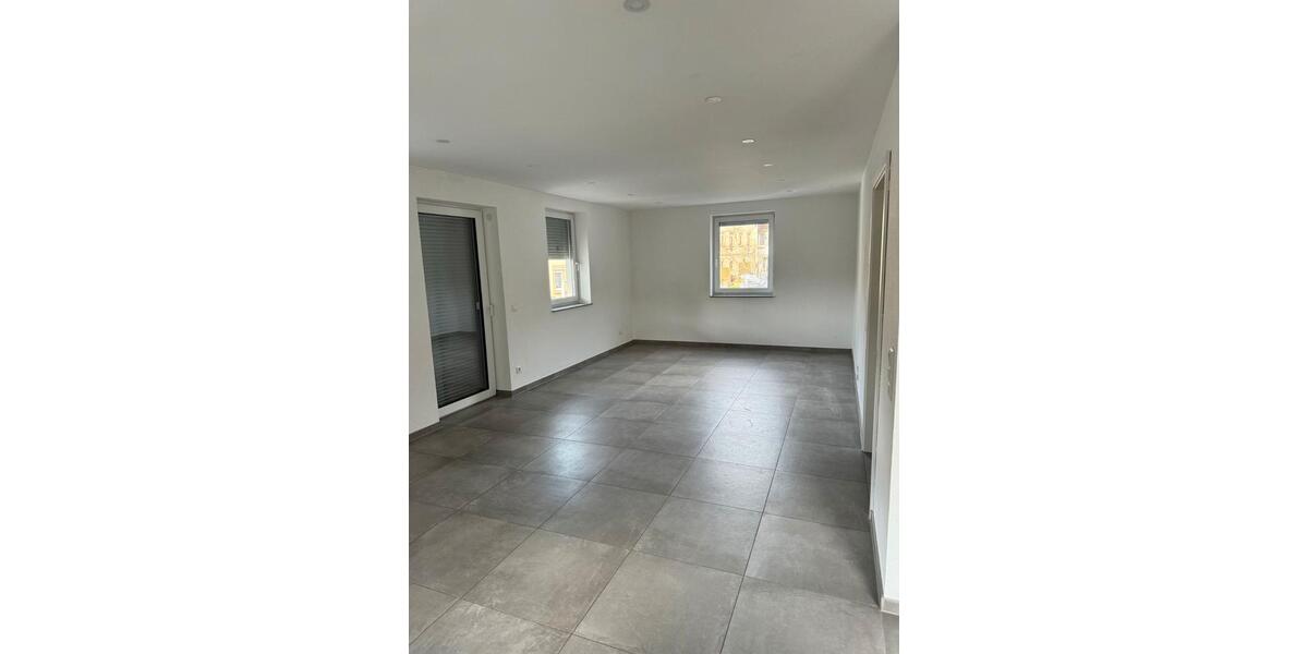 Erdgeschoßwohnung Oedheim - 2.5 Zimmer, 85 m&sup2;, 900&euro; | Angebot:26620994