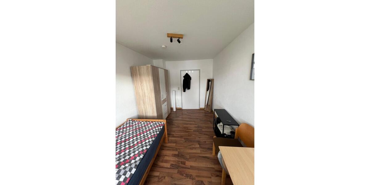 Schönes WG-Zimmer in 3er-WG nähe HochschuleFH Aalen 1 zimmer