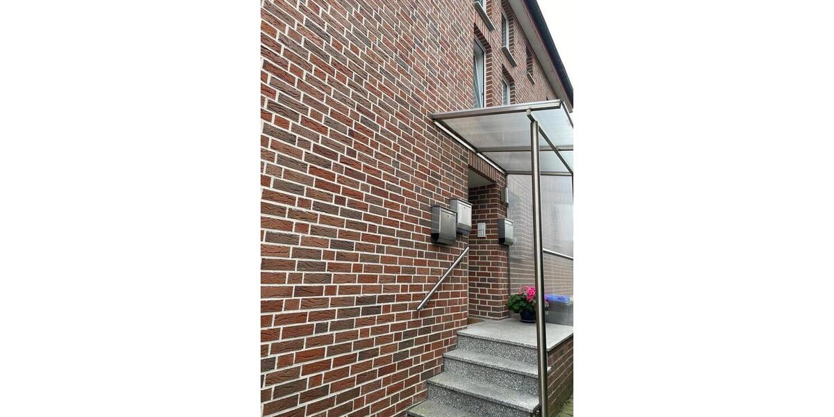 „3-Zimmer Dachgeschoss-Wohnung“ zu vermieten für max. 2 Personen 3 zimmer