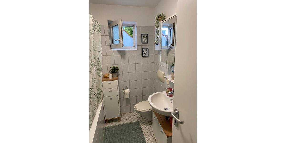 Etagenwohnung Wolfsburg - 2 Zimmer, 65 m&sup2;, 622&euro; | Angebot:26581857