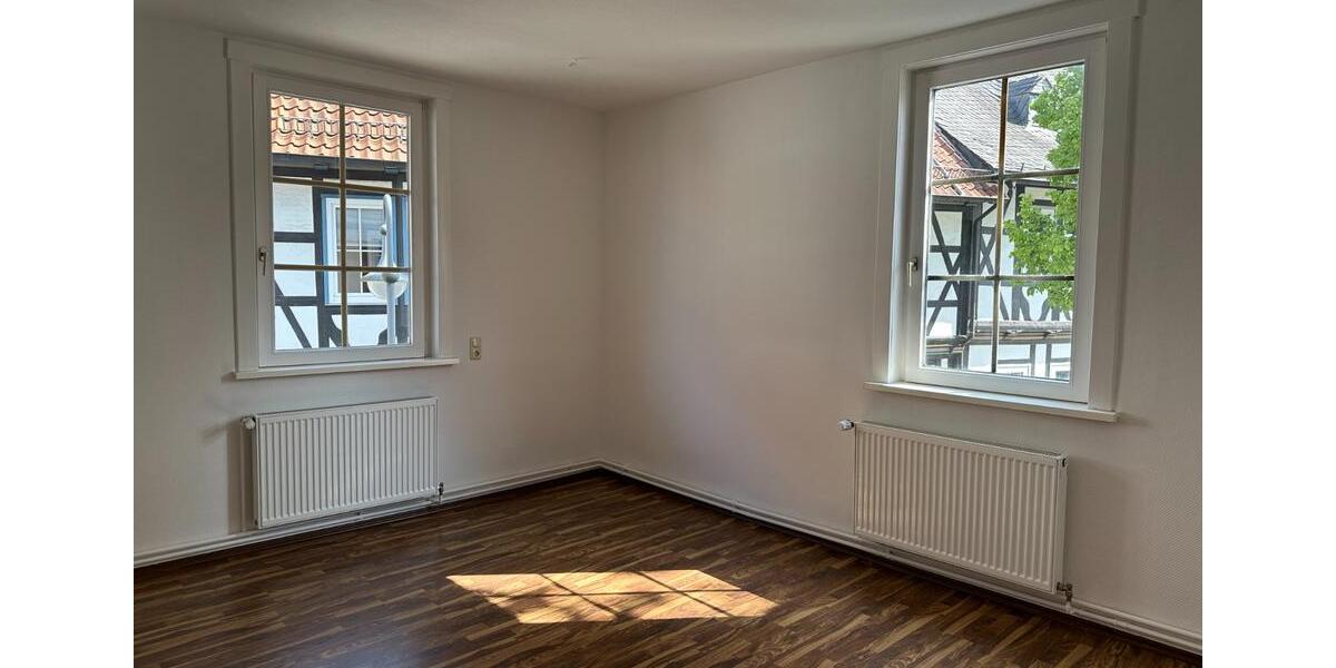 helle 3-Zimmer Wohnung + EBK + kernsaniertes Bad 3 zimmer