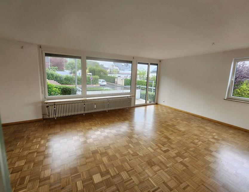 Helle 3-Zimmer-Wohnung mit Balkon und EBK in Sillenbuch