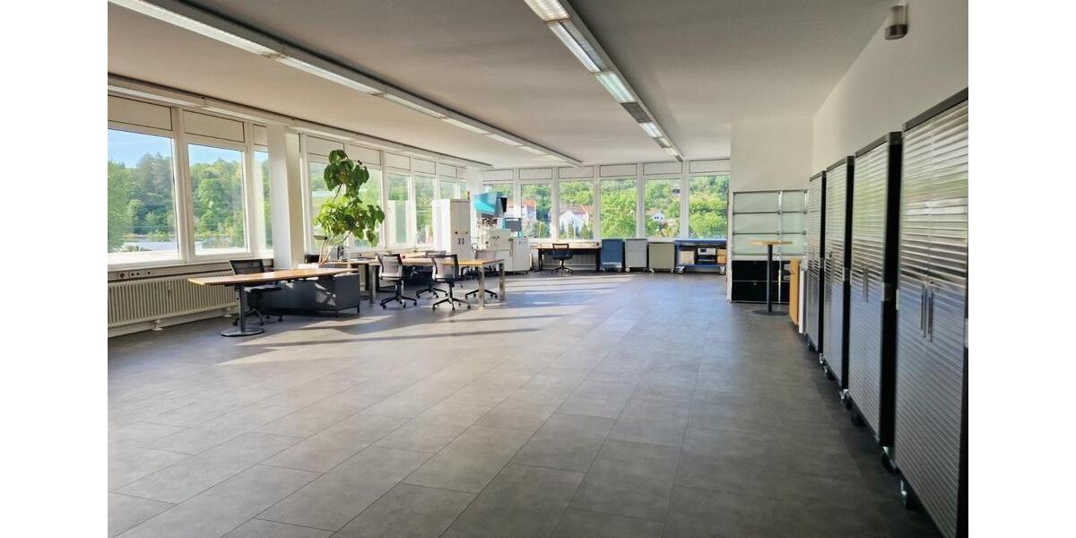 Gewerbeobjekt Esslingen am Neckar Oberesslingen - 2.100&euro; | Angebot:24522561