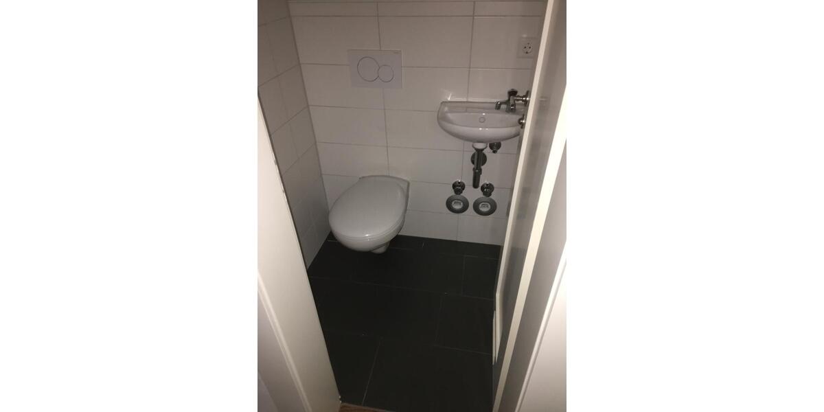 Etagenwohnung Esslingen am Neckar - 3 Zimmer, 65 m&sup2;, 669&euro; | Angebot:25126322