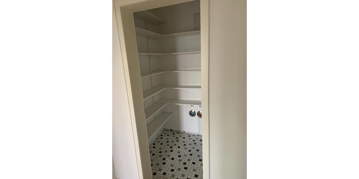 Etagenwohnung Donauwörth - 4 Zimmer, 95 m&sup2;, 1.090&euro; | Angebot:24372946