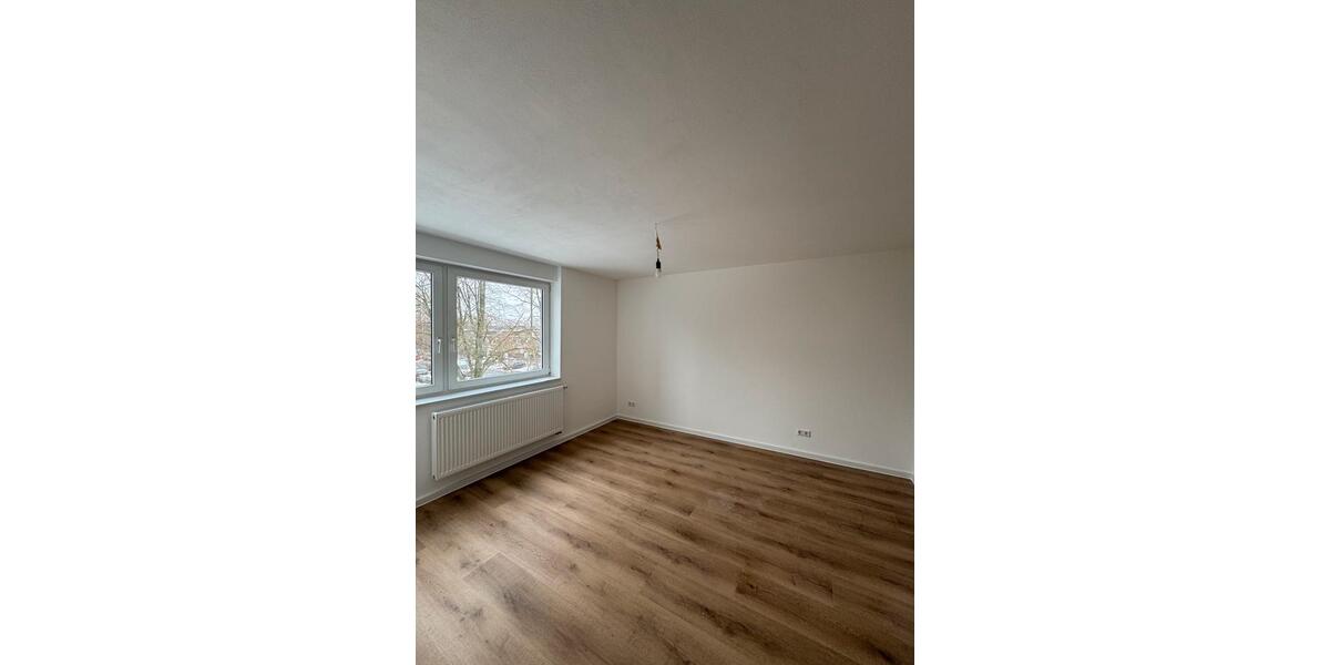 Etagenwohnung Hemmingen - 3.5 Zimmer, 85 m&sup2;, 1.495&euro; | Angebot:25930708