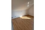 Dachgeschoßwohnung Burglengenfeld - 3 Zimmer, 96 m&sup2;, 950&euro; | Angebot:25282310