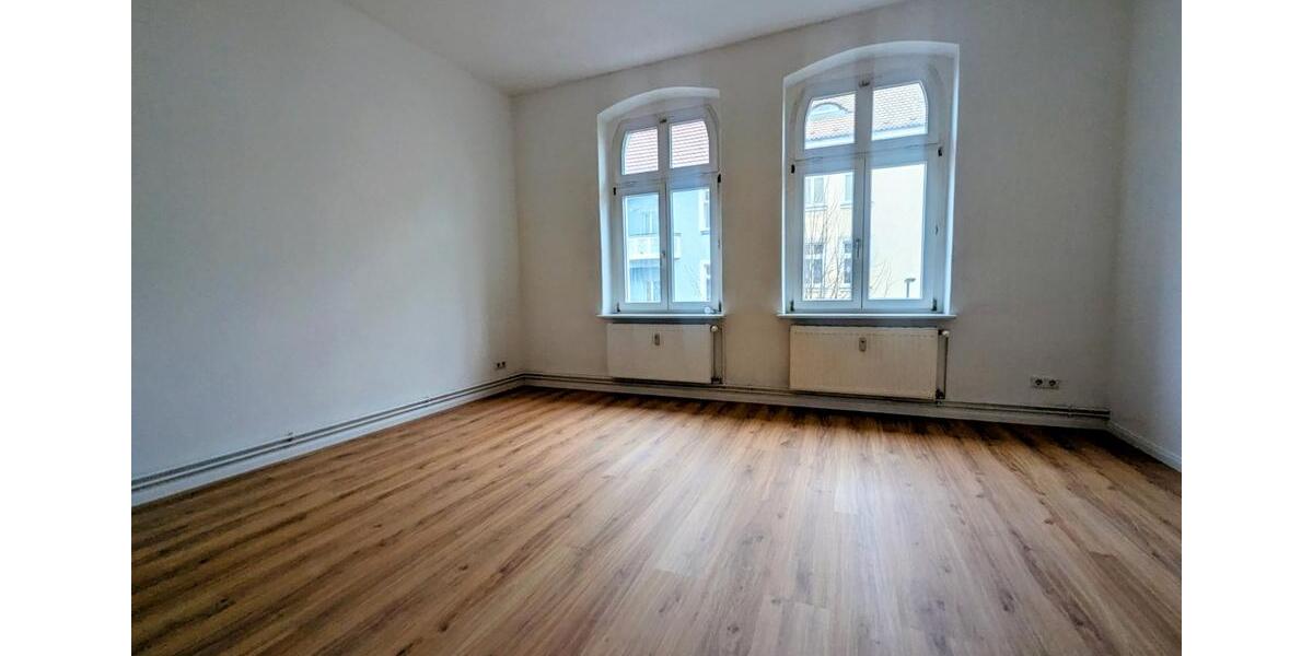 Etagenwohnung Weißwasser (Oberlausitz) - 2 Zimmer, 56 m&sup2;, 379&euro; | Angebot:26659871
