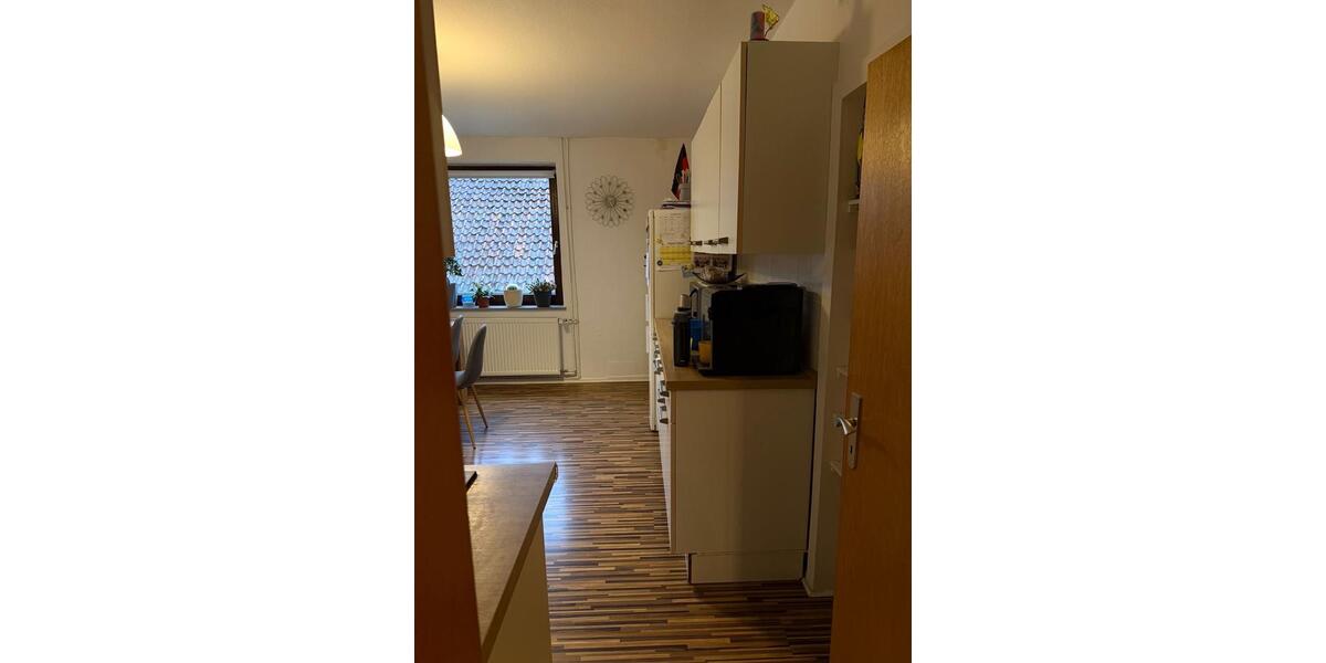 Etagenwohnung Blomberg - 5 Zimmer, 142 m&sup2;, 1.000&euro; | Angebot:25965175