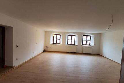 Wohnung Rennertshofen Hatzenhofen - 3 Zimmer, 92 m&sup2;, 750&euro; | Angebot:26805153