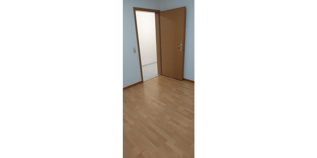 Etagenwohnung Bitburg - 4 Zimmer, 100 m&sup2;, 965&euro; | Angebot:24981463