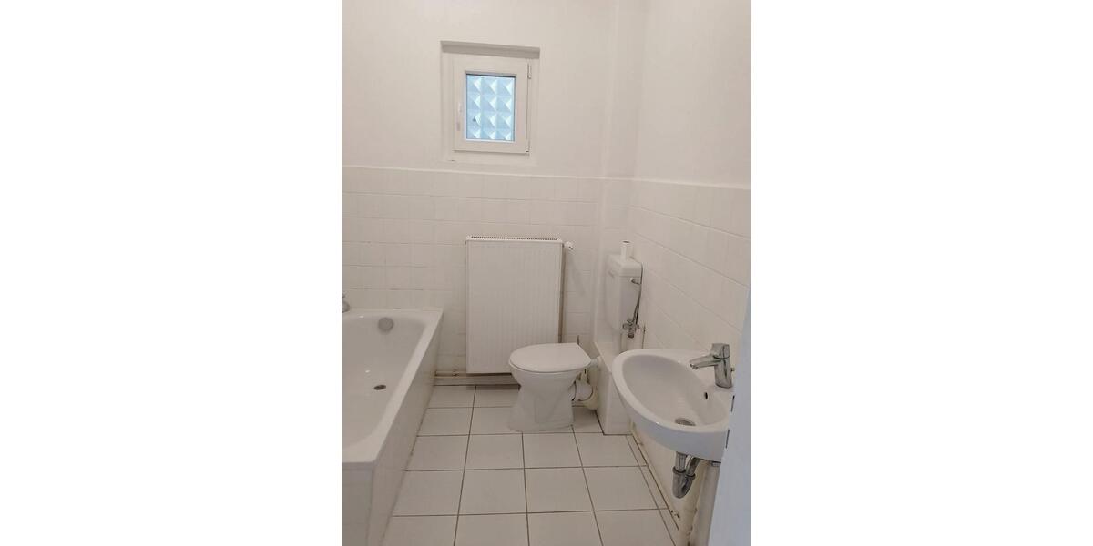 Etagenwohnung Tribsees - 4 Zimmer, 68 m&sup2;, 350&euro; | Angebot:25839944