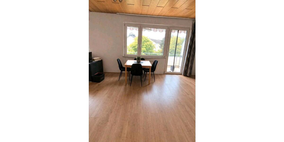 Etagenwohnung Lüchow (Wendland) - 2 Zimmer, 79 m&sup2;, 810&euro; | Angebot:25865603
