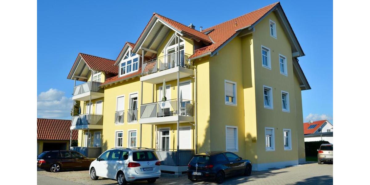 Dachgeschoßwohnung Cham - 3 Zimmer, 70 m&sup2;, 560&euro; | Angebot:26535688