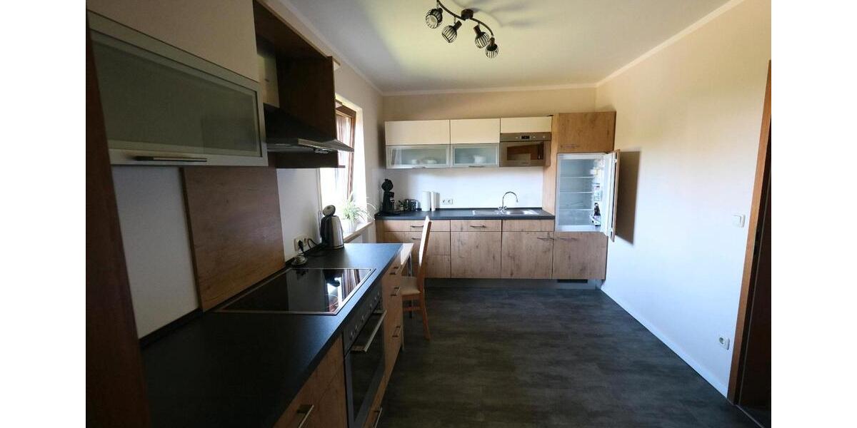 Erdgeschoßwohnung Affing - 4 Zimmer, 125 m&sup2;, 1.800&euro; | Angebot:23828938