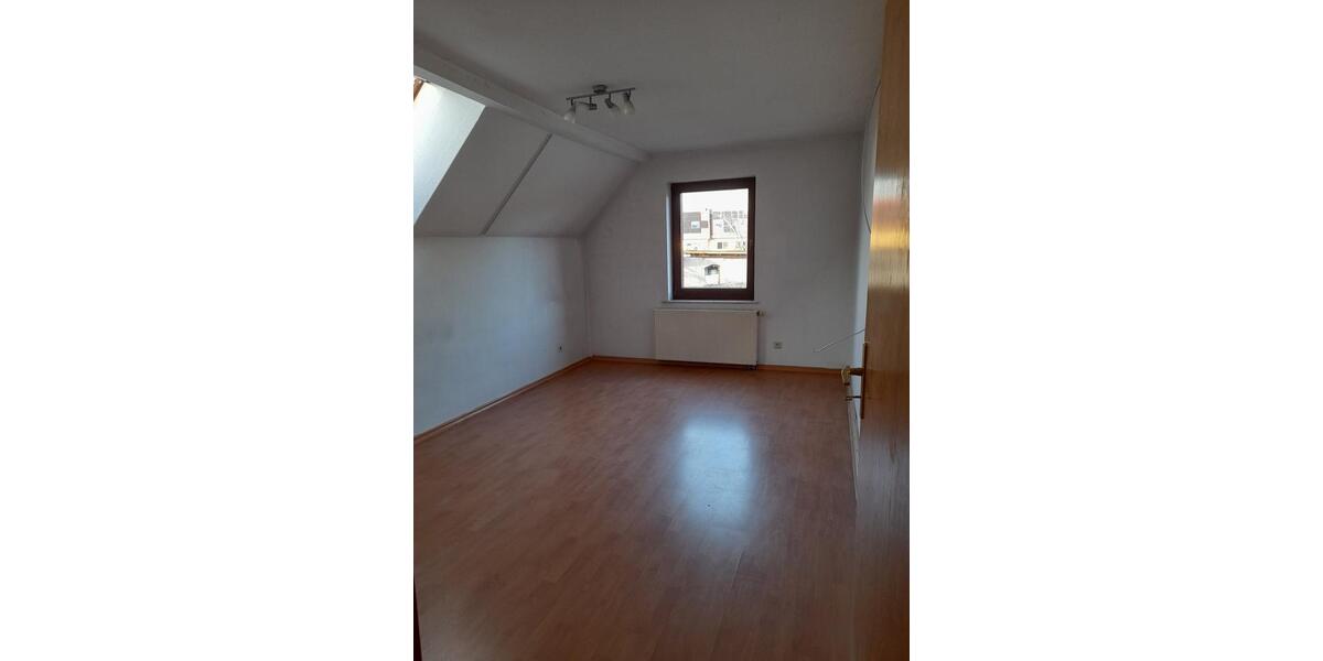 Einfamilienhaus Leuna - 6 Zimmer, 160 m&sup2;, 1.040&euro; | Angebot:24682530