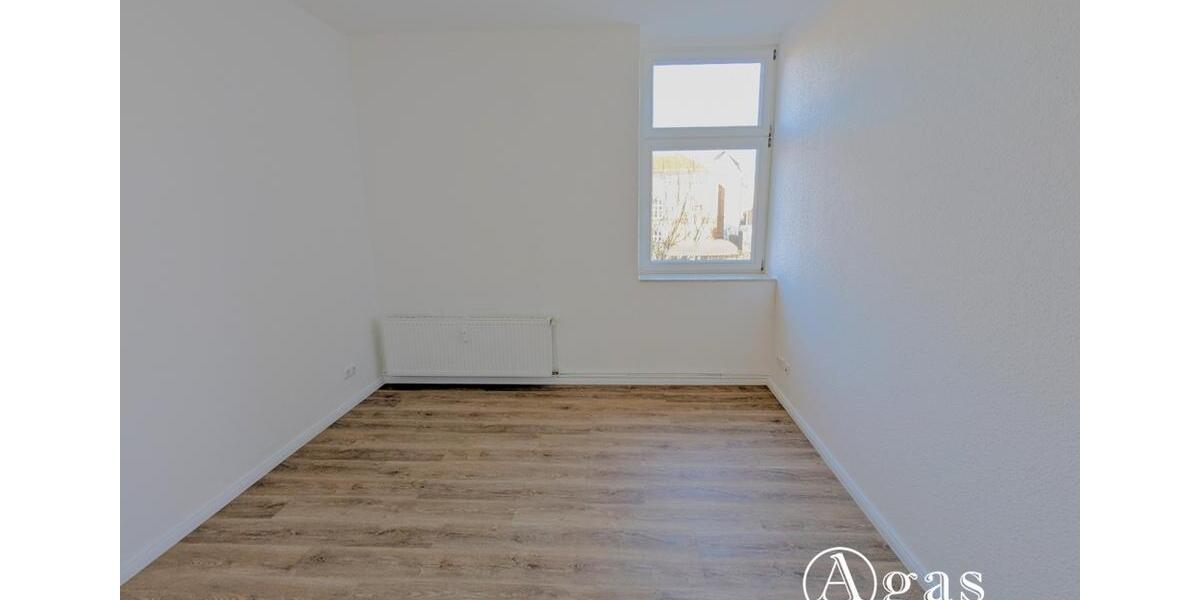 Etagenwohnung Eberswalde - 4 Zimmer, 99 m&sup2;, 990&euro; | Angebot:24591326