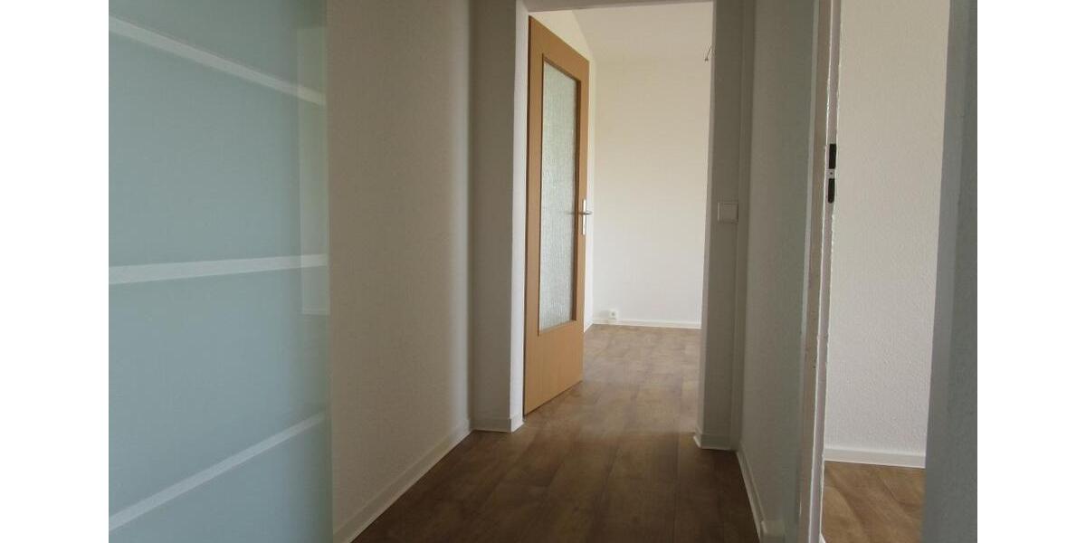 Dachgeschoßwohnung Döbeln - 6 Zimmer, 123 m&sup2;, 599&euro; | Angebot:26646287
