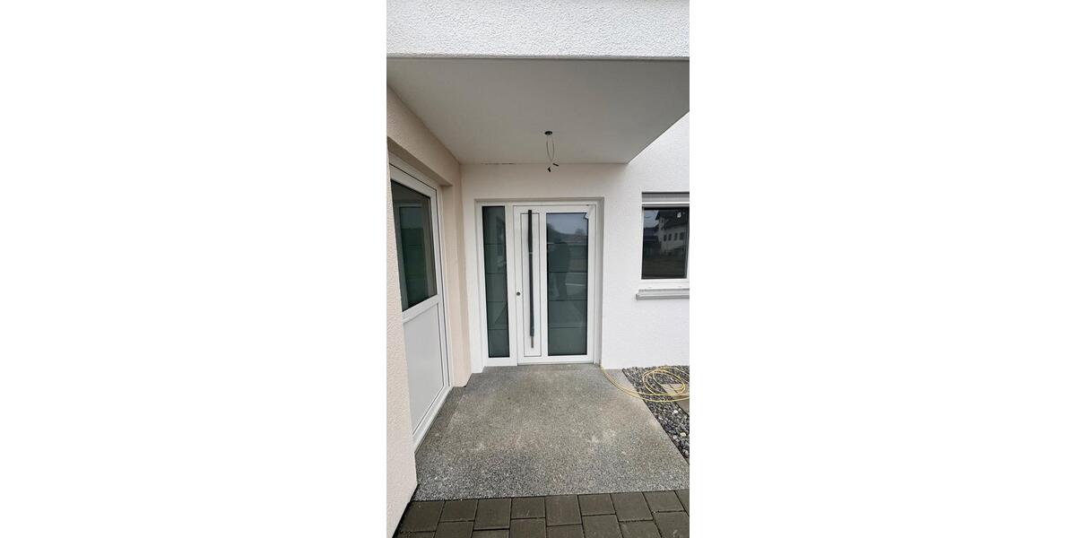 Dachgeschoßwohnung Pfullendorf - 3 Zimmer, 65 m&sup2;, 414&euro; | Angebot:26665998