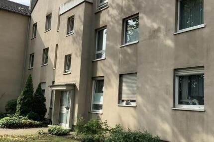 Modernisierte Balkonwohnung für die kleine Familie 3 zimmer
