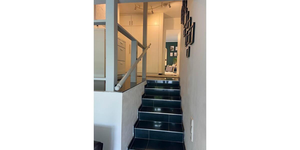 Traumhafte möblierte Maisonette Wohnung, ab 1.1.26 in BS 3 zimmer