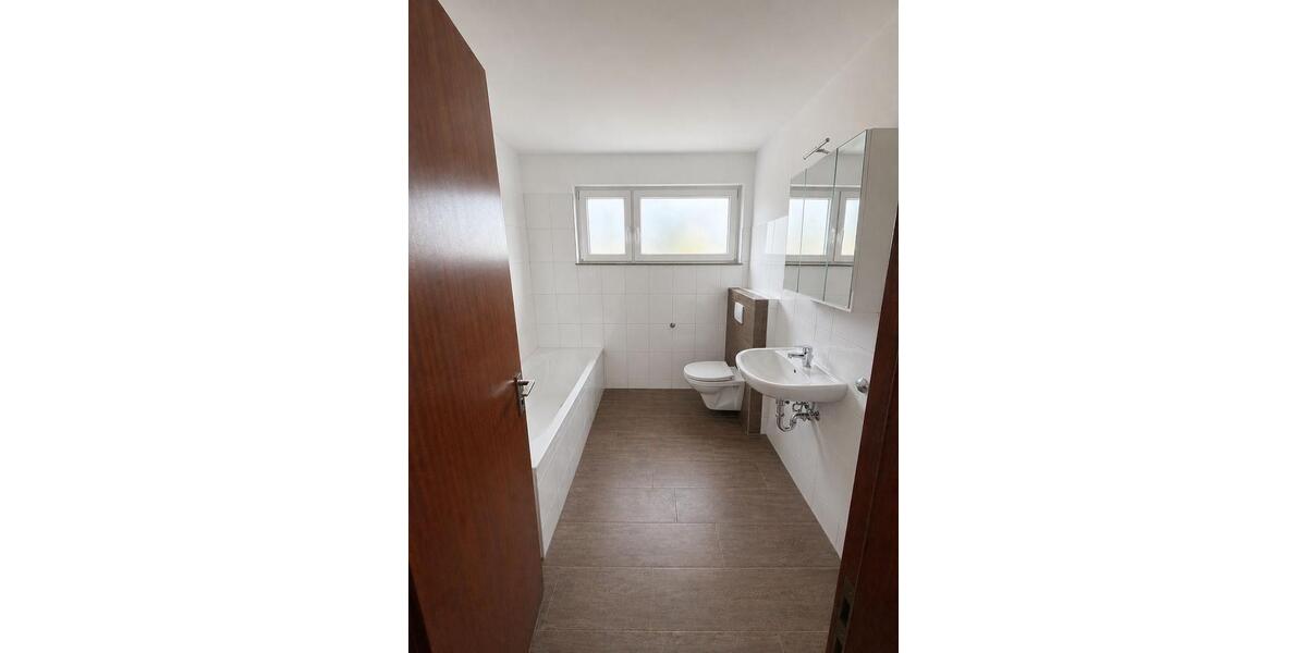 Etagenwohnung Kirchheim unter Teck - 3 Zimmer, 84 m&sup2;, 1.250&euro; | Angebot:26153645