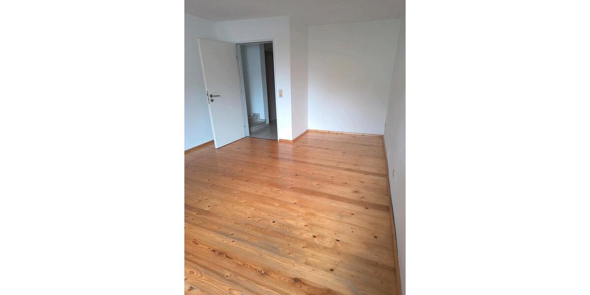 Etagenwohnung Lich - 2 Zimmer, 45 m&sup2;, 500&euro; | Angebot:26032238