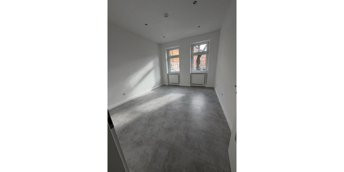 Erdgeschoßwohnung Weißenfels - 2 Zimmer, 48 m&sup2;, 350&euro; | Angebot:25181952