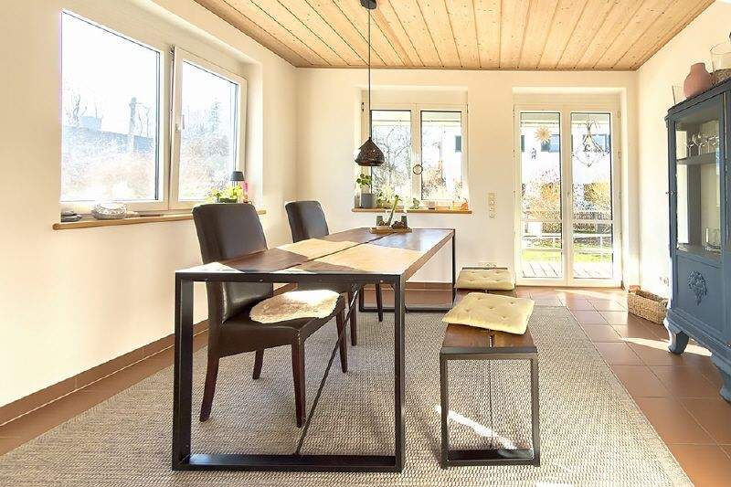 Einfamilienhaus Pöcking Aschering - 7 Zimmer, 222 m&sup2;, 3.200&euro; | Angebot:24834200