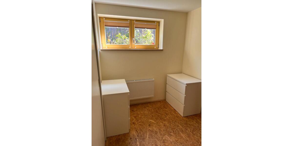 Etagenwohnung Kassel Harleshausen - 1.5 Zimmer, 55 m&sup2;, 590&euro; | Angebot:26334611