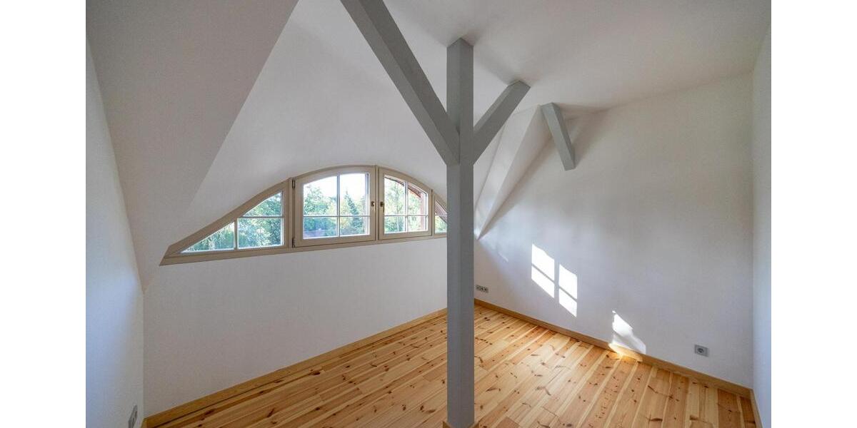 Etagenwohnung Oberbarnim - 4 Zimmer, 107 m&sup2;, 1.279&euro; | Angebot:25752794