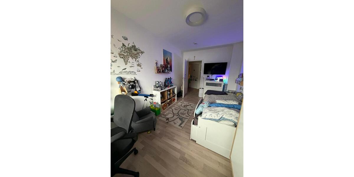 Etagenwohnung Postbauer-Heng Heng - 4 Zimmer, 100 m&sup2;, 880&euro; | Angebot:26019909