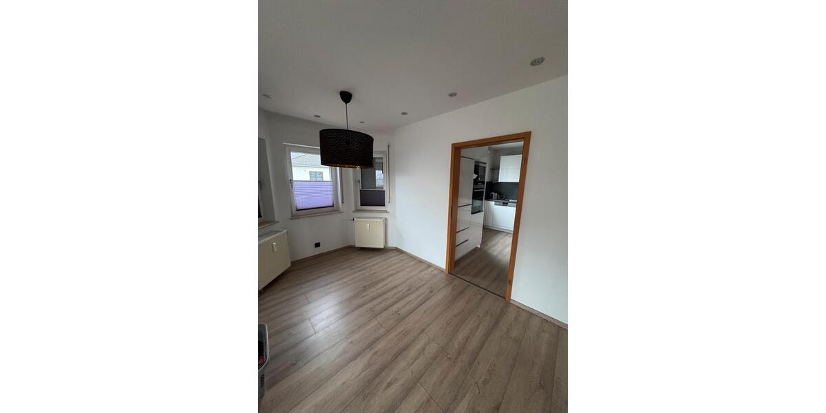 Erdgeschoßwohnung Biebergemünd - 4.5 Zimmer, 96 m&sup2;, 1.400&euro; | Angebot:26630955